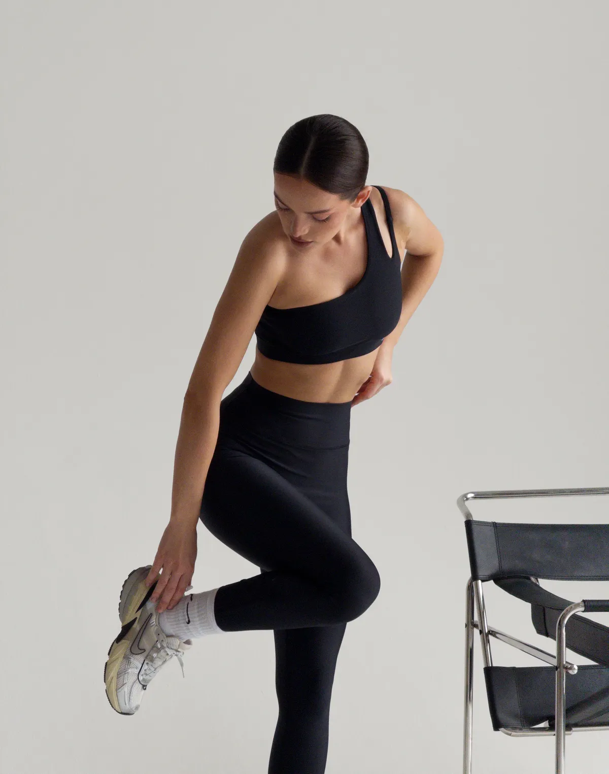 Лосини з високою посадкою спортивні з високоякісного матеріалу, чорні - Фото 8