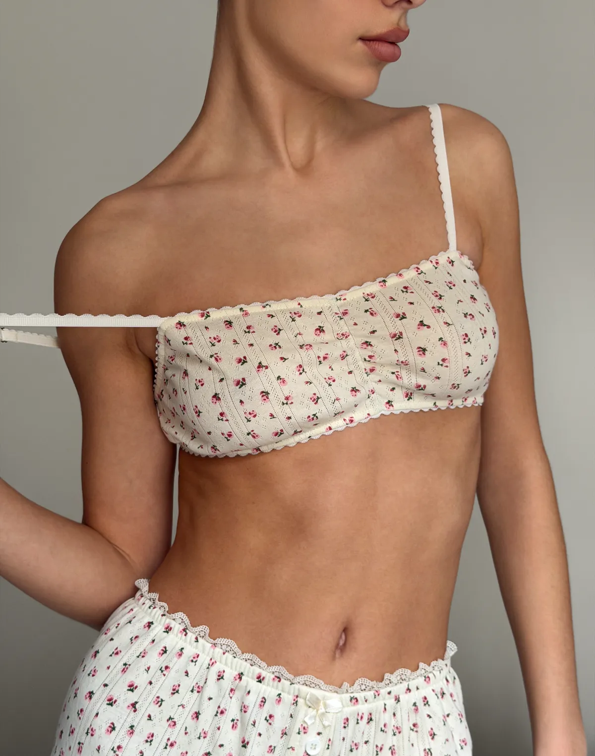 Ліф піжамний для дому, молочний у квіточку - Фото 1