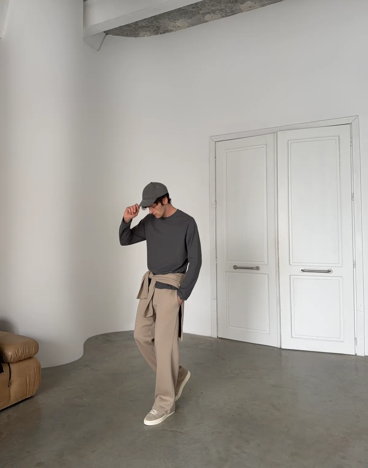 Штани спортивні чоловічі базові зі шнурком, лате - Фото 8