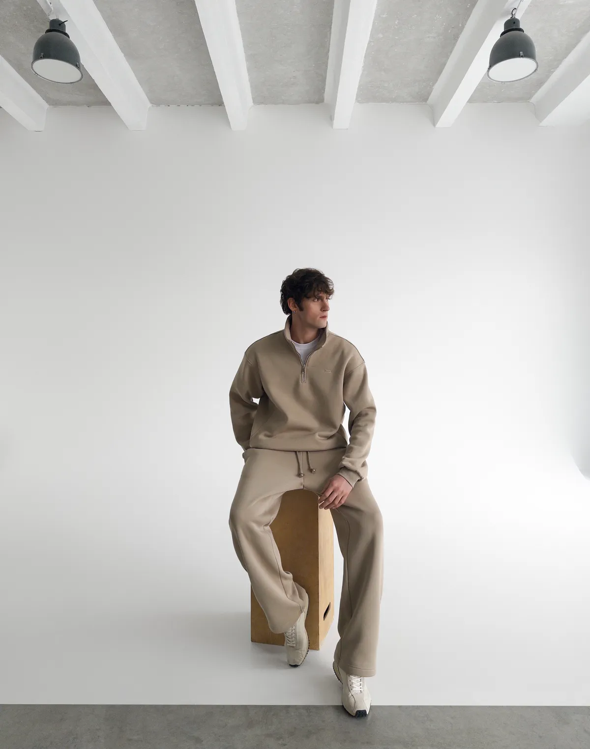 Комплект чоловічій світшот на блискавці до середини та штани базові зі шнурком, лате - Фото 3