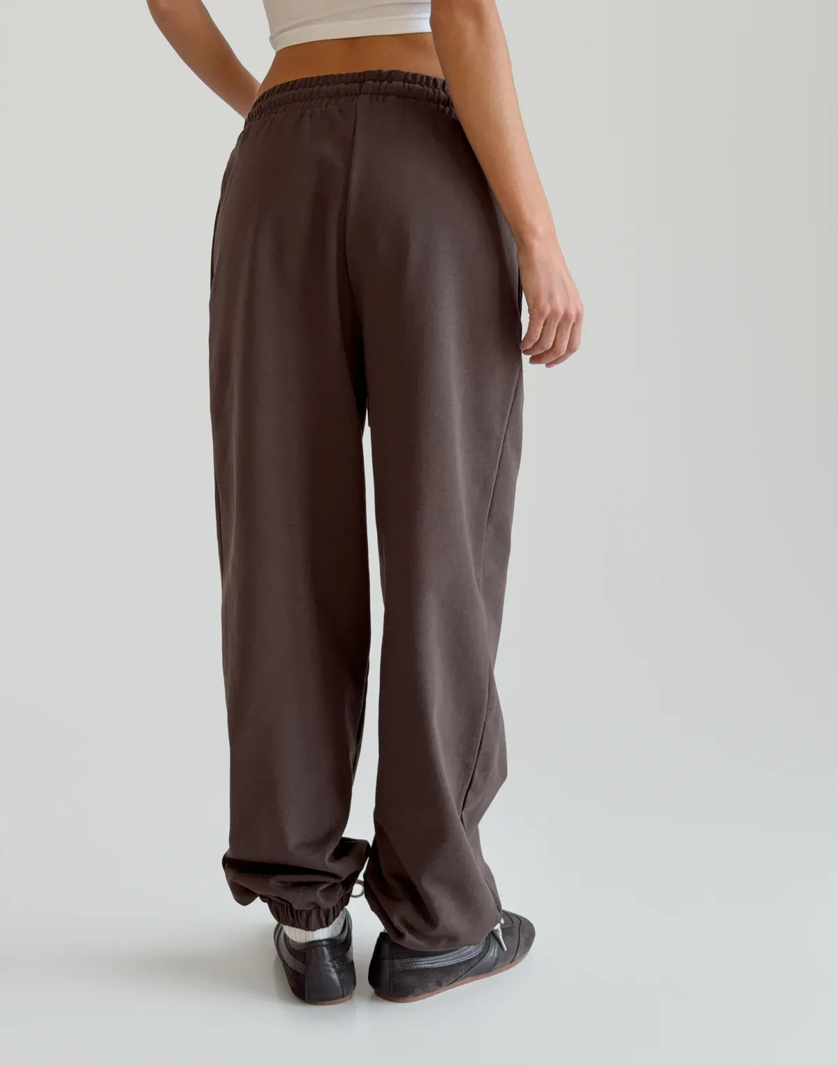 Джогери весняні вільного крою зі шнурком, шоколад - Фото 2