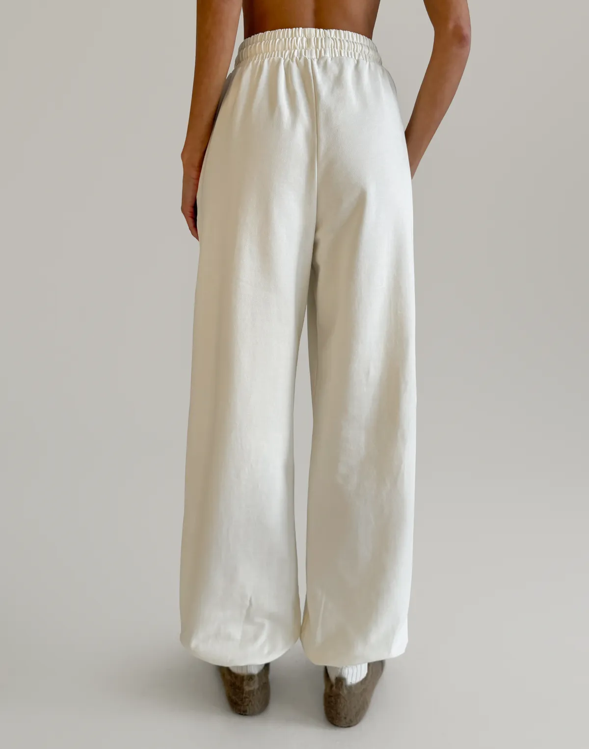 Джогери весняні вільного крою зі шнурком, екрю - Фото 2