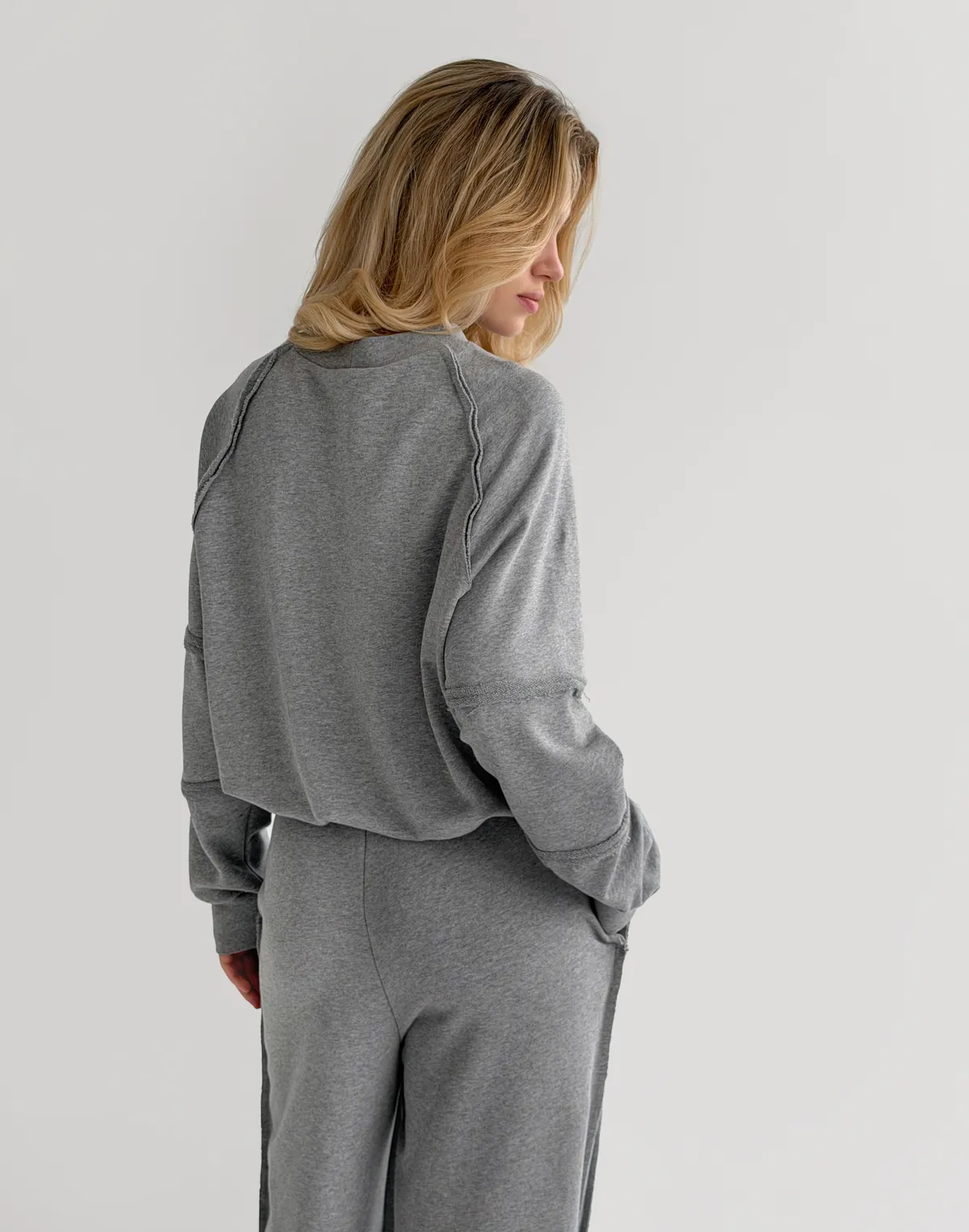 Світшот з декоративними швами, сірий меланж - Фото 2