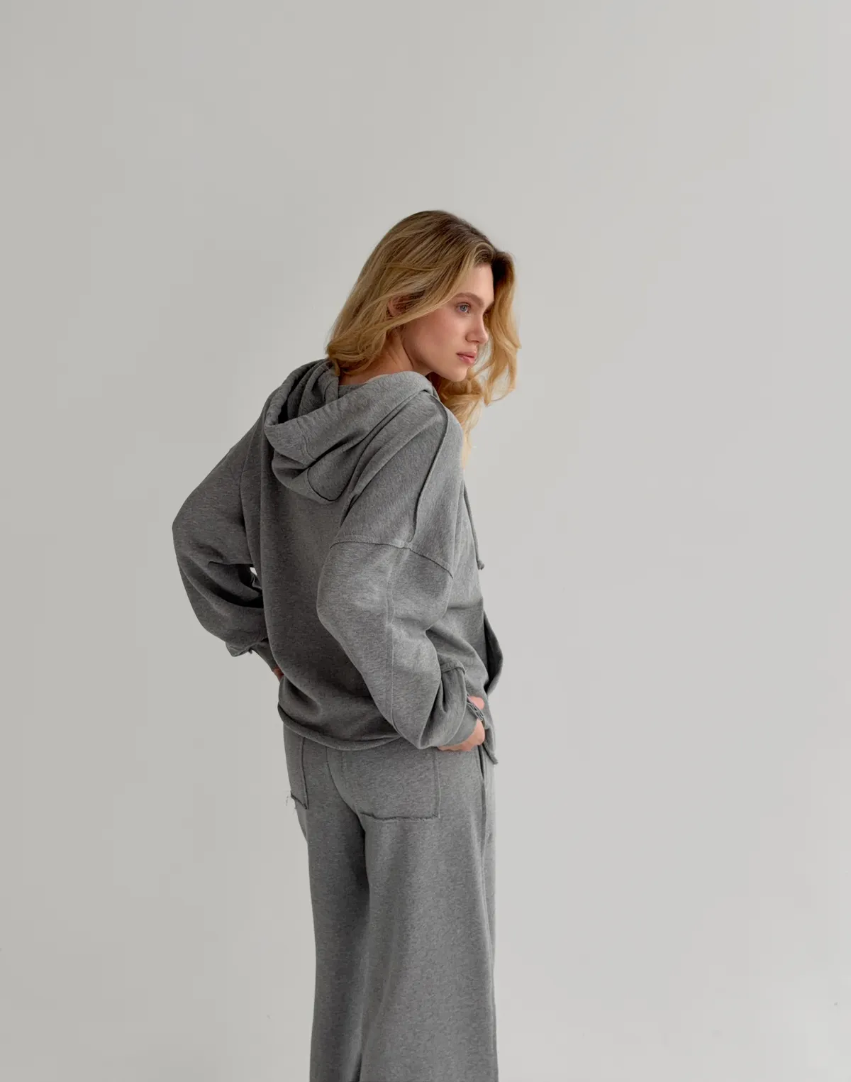 Зіпер оверсайз з декоративними швами, сірий меланж - Фото 4