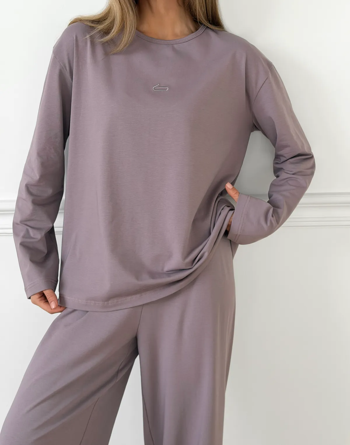 Піжамний лонгслів з ніжної бавовняної тканини, фіолетовий - Фото 1