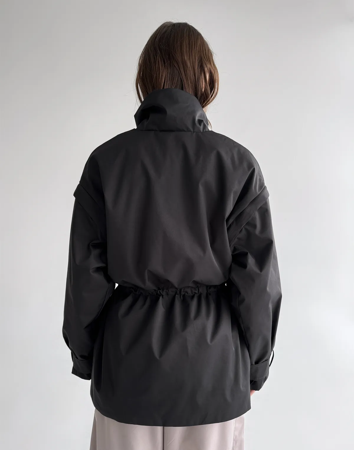 Куртка-трансформер з відстібними рукавами, антрацит - Фото 2