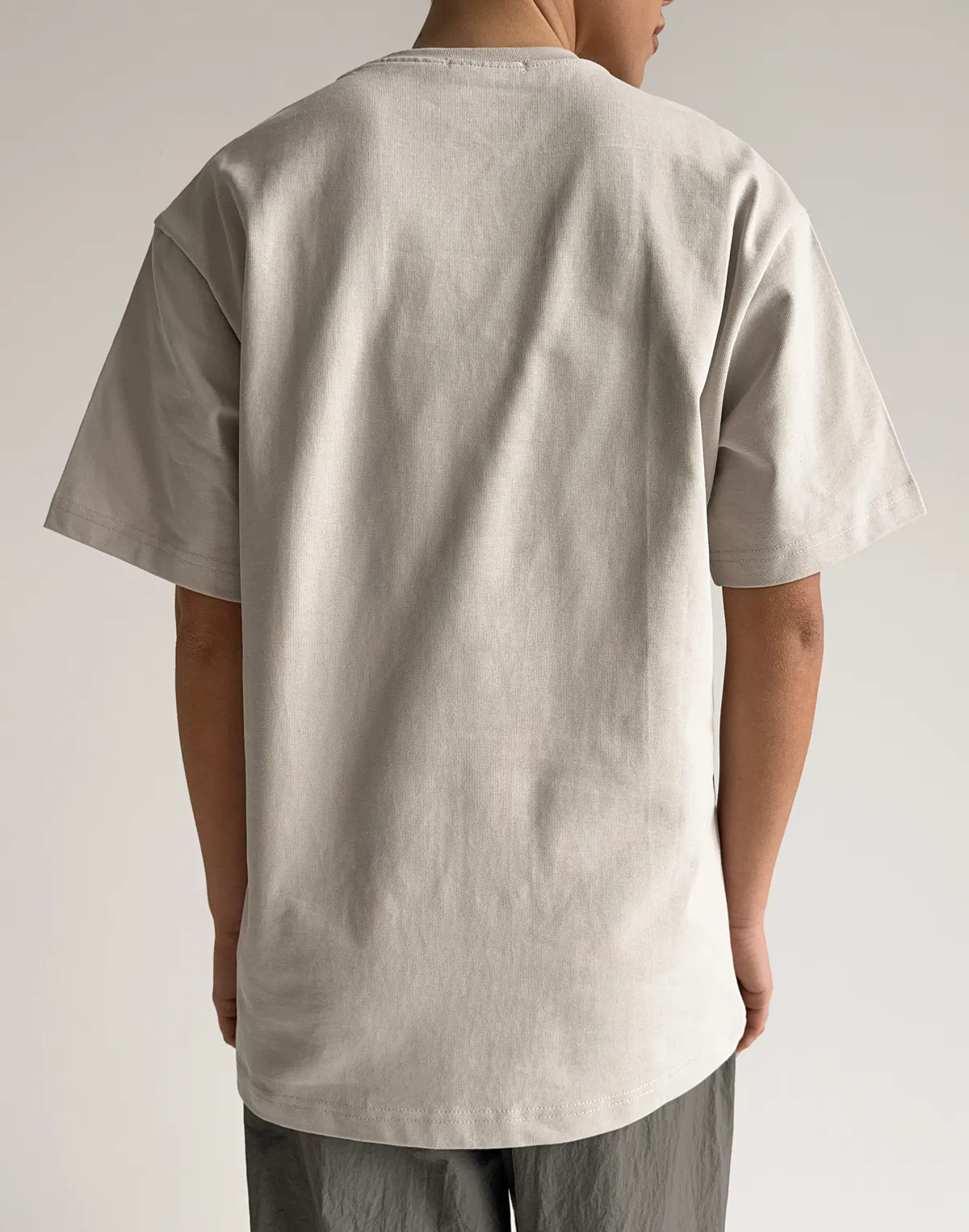 Футболка вільного крою жіноча зі супер щільного котону з логотипом, класичний беж - Фото 2