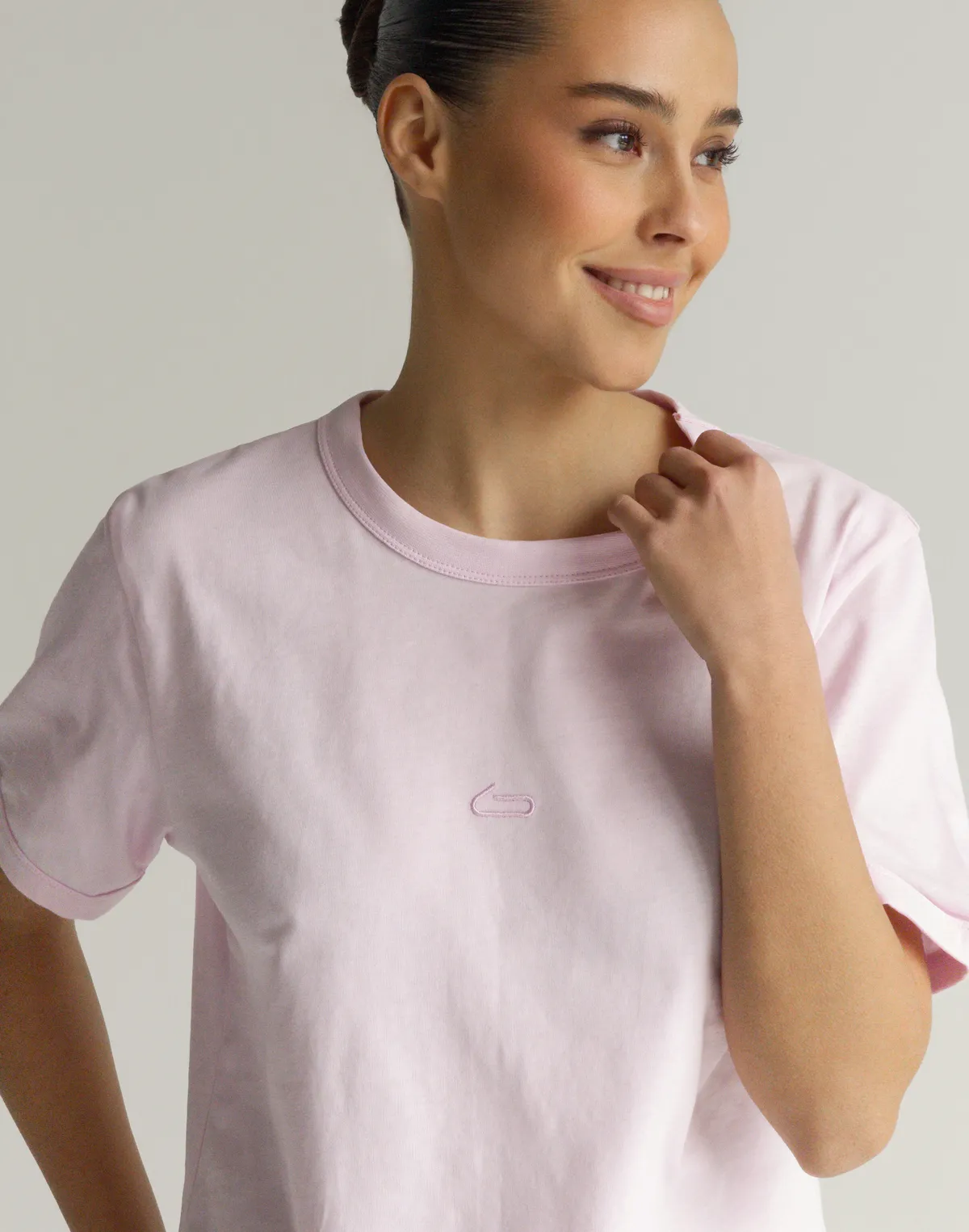 Футболка приталена, рожева - Фото 5