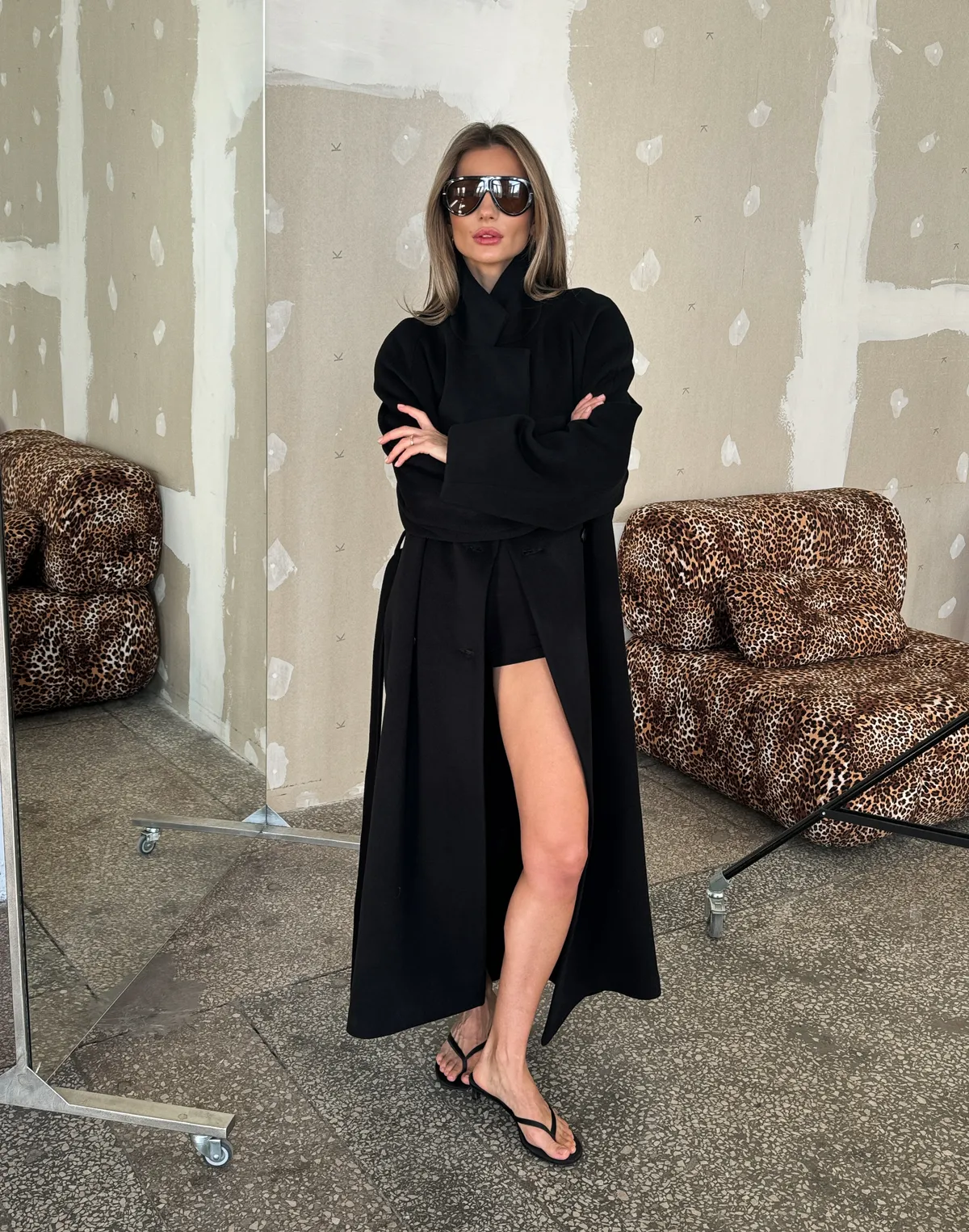 Пальто максі з натуральної 100% вовни розслабленого крою, чорне - Фото 3