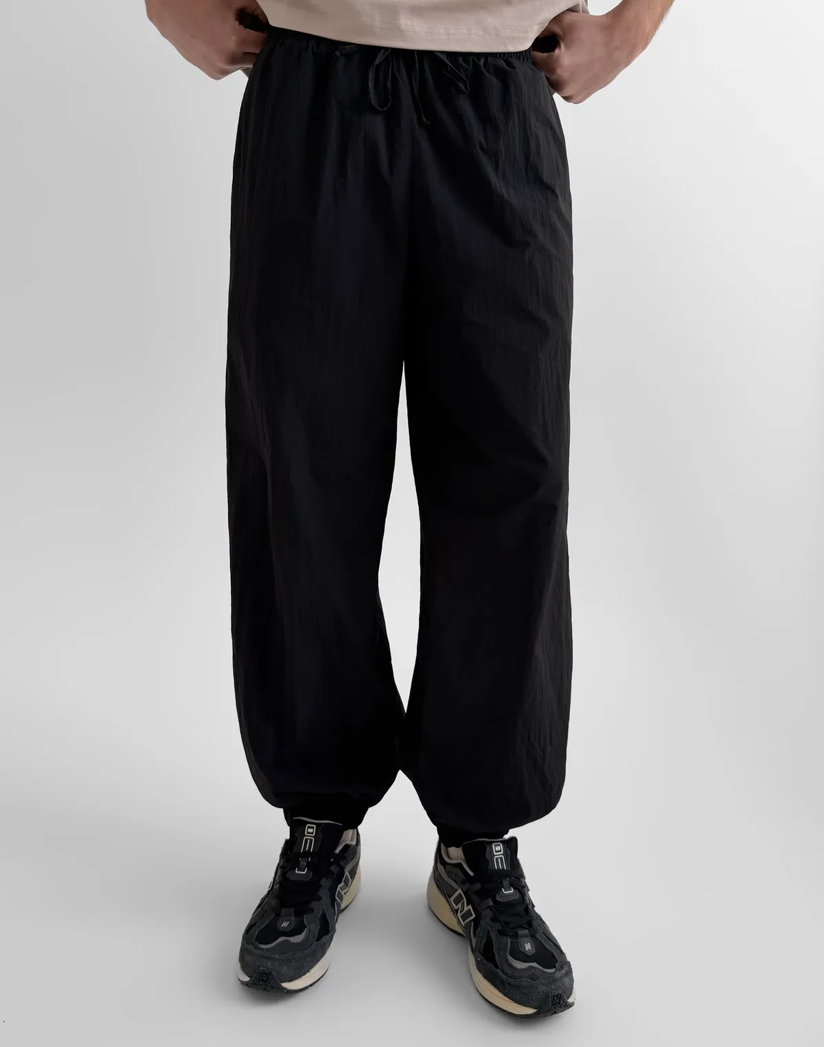 Джогери чоловічі з плащової тканини, чорні - Фото 1