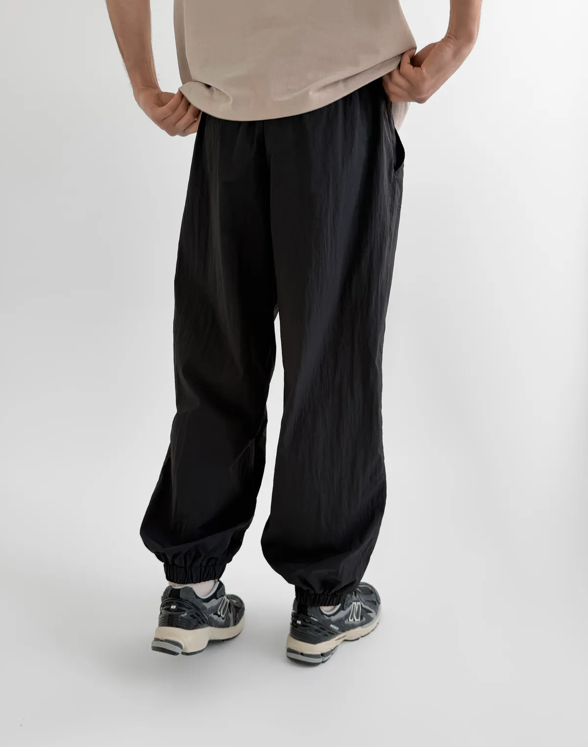 Джогери чоловічі з плащової тканини, чорні - Фото 2