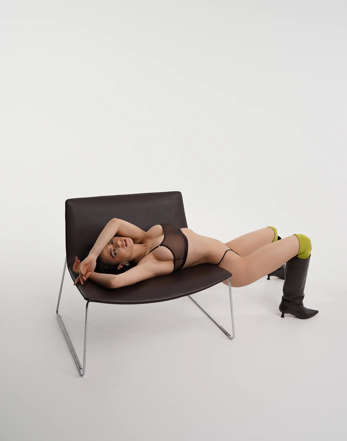 Комплект із сітки топ базовий на гумці та міні стрінги базові, шоколадні - Фото 3