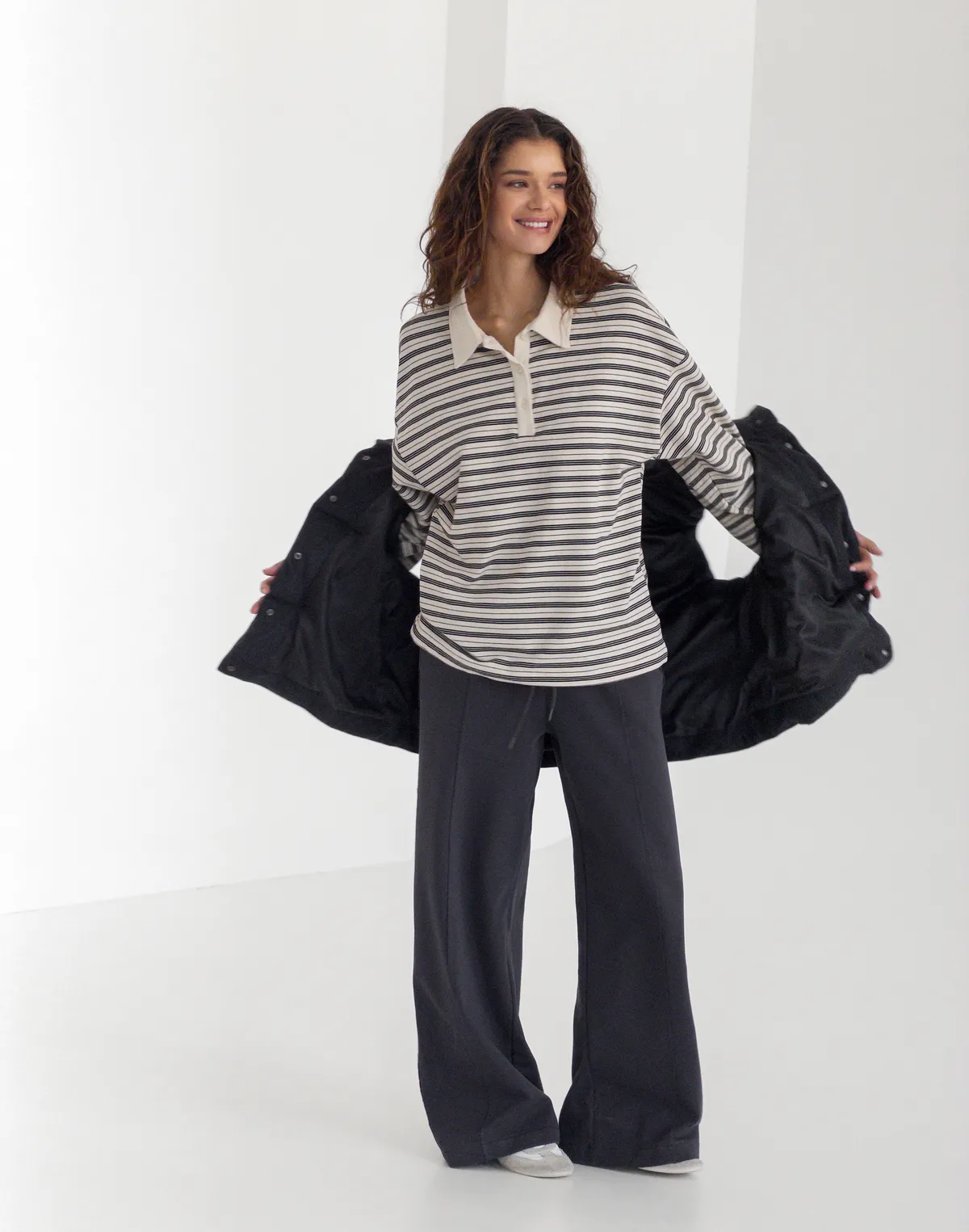 Жилетка з ефектом пальтової тканини з 70% вовни у складі, антрацит - Фото 6