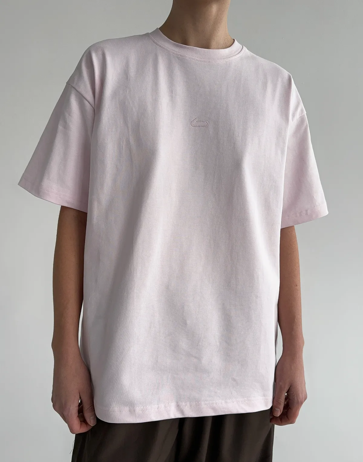 Футболка жіноча зі супер щільного котону оверсайз з логотипом, рожева - Фото 1