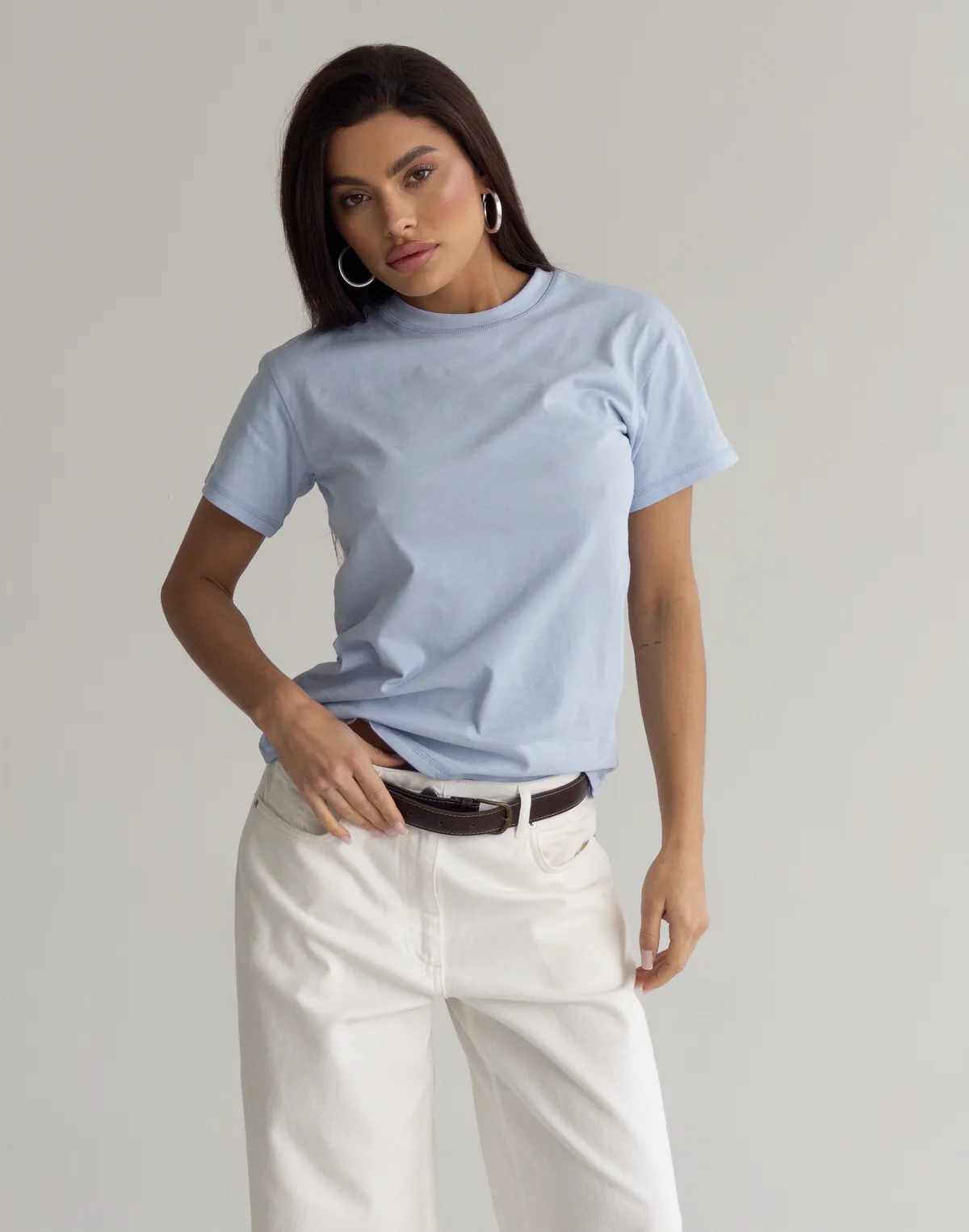 Футболка базова жіноча, блакитна - Фото 8