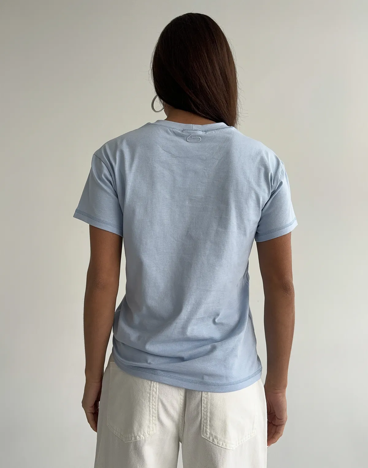 Футболка базова жіноча, блакитна - Фото 2