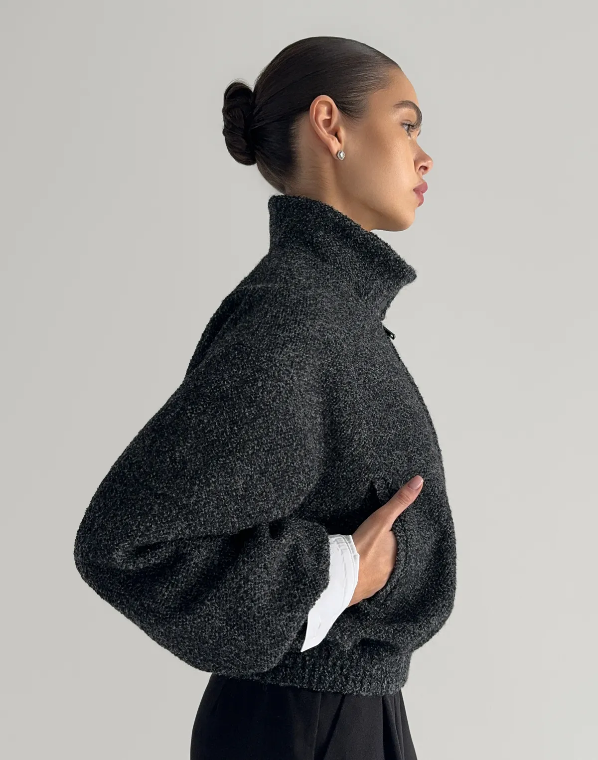 Вкорочена куртка з пальтової тканини, чорна - Фото 7