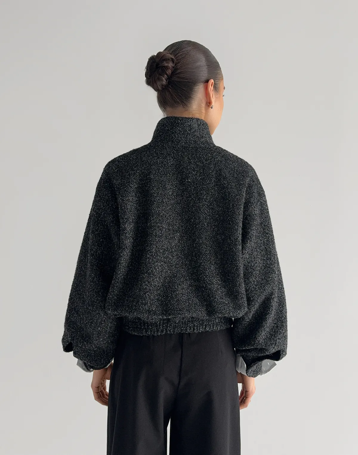 Вкорочена куртка з пальтової тканини, чорна - Фото 2