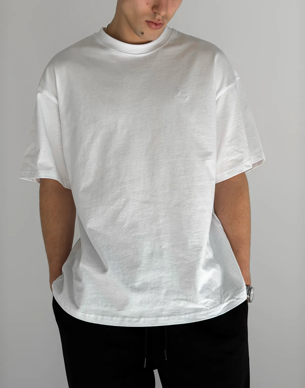 Футболка чоловіча оверсайз середньої щільності, біла - Фото 1