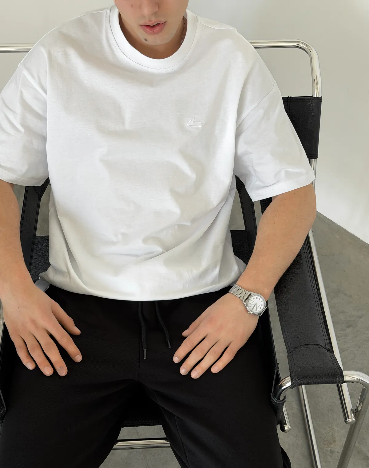 Футболка чоловіча оверсайз середньої щільності, біла - Фото 6