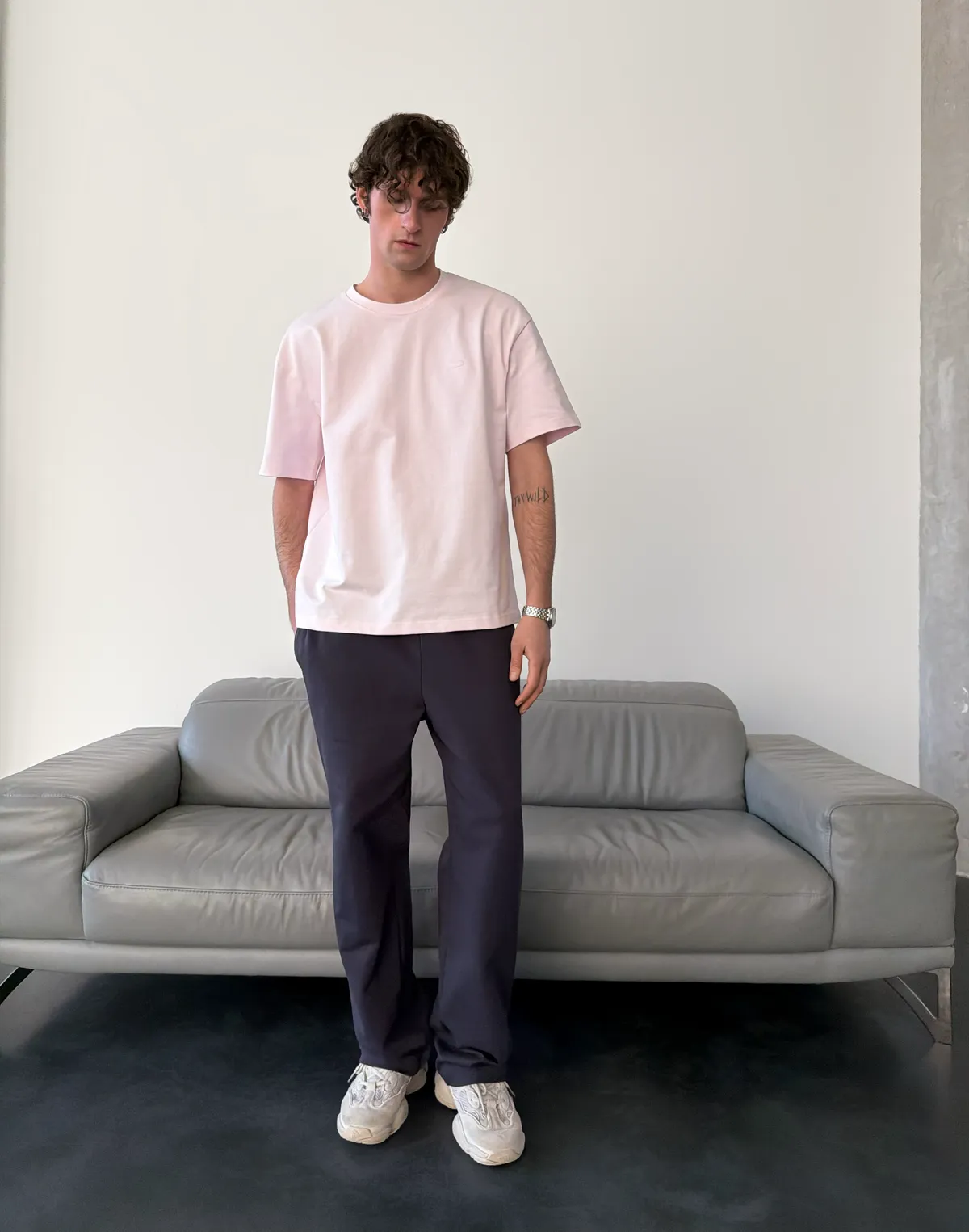 Футболка чоловіча базова зі супер щільного котону з логотипом, рожева - Фото 3