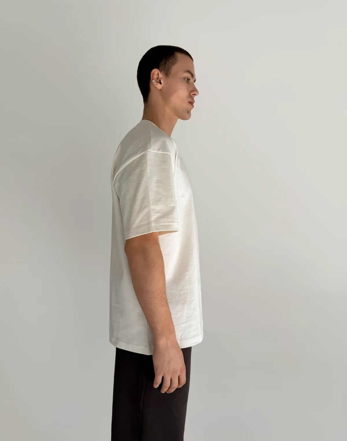 Футболка чоловіча базова зі супер щільного котону з логотипом, екрю - Фото 4