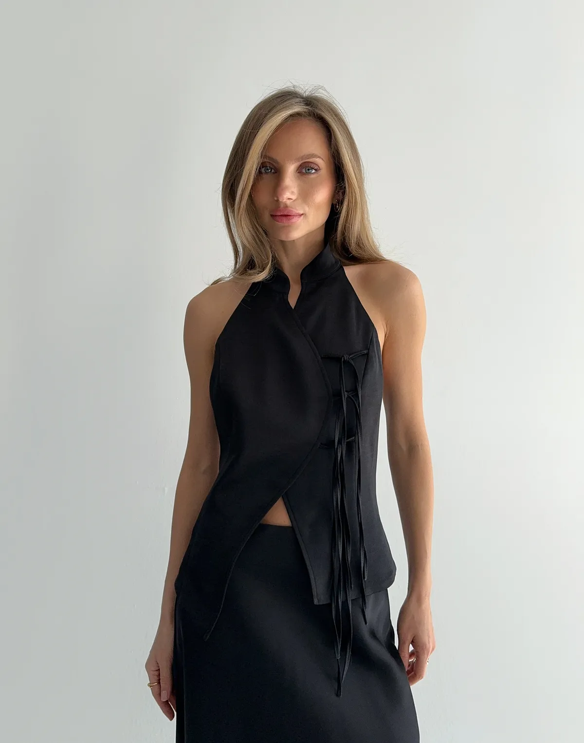 Сатиновий топ в азійському стилі, чорний - Фото 6