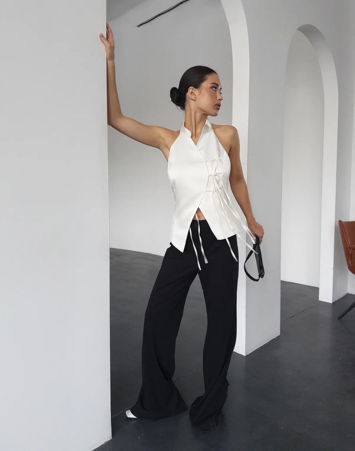 Сатиновий топ в азійському стилі, молочний - Фото 3