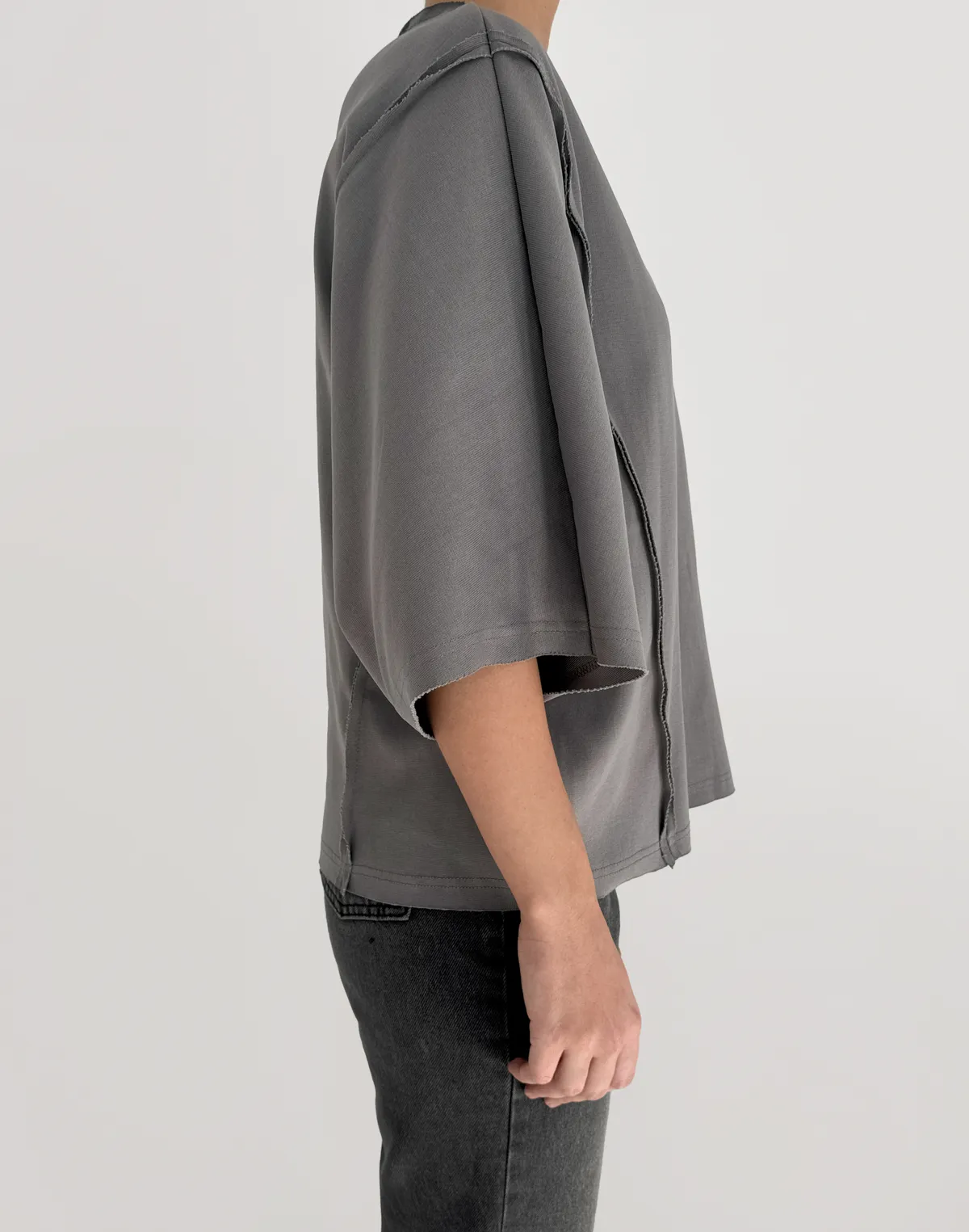 Футболка оверсайз з плотного трикотажу з боковими швами, сіра - Фото 6