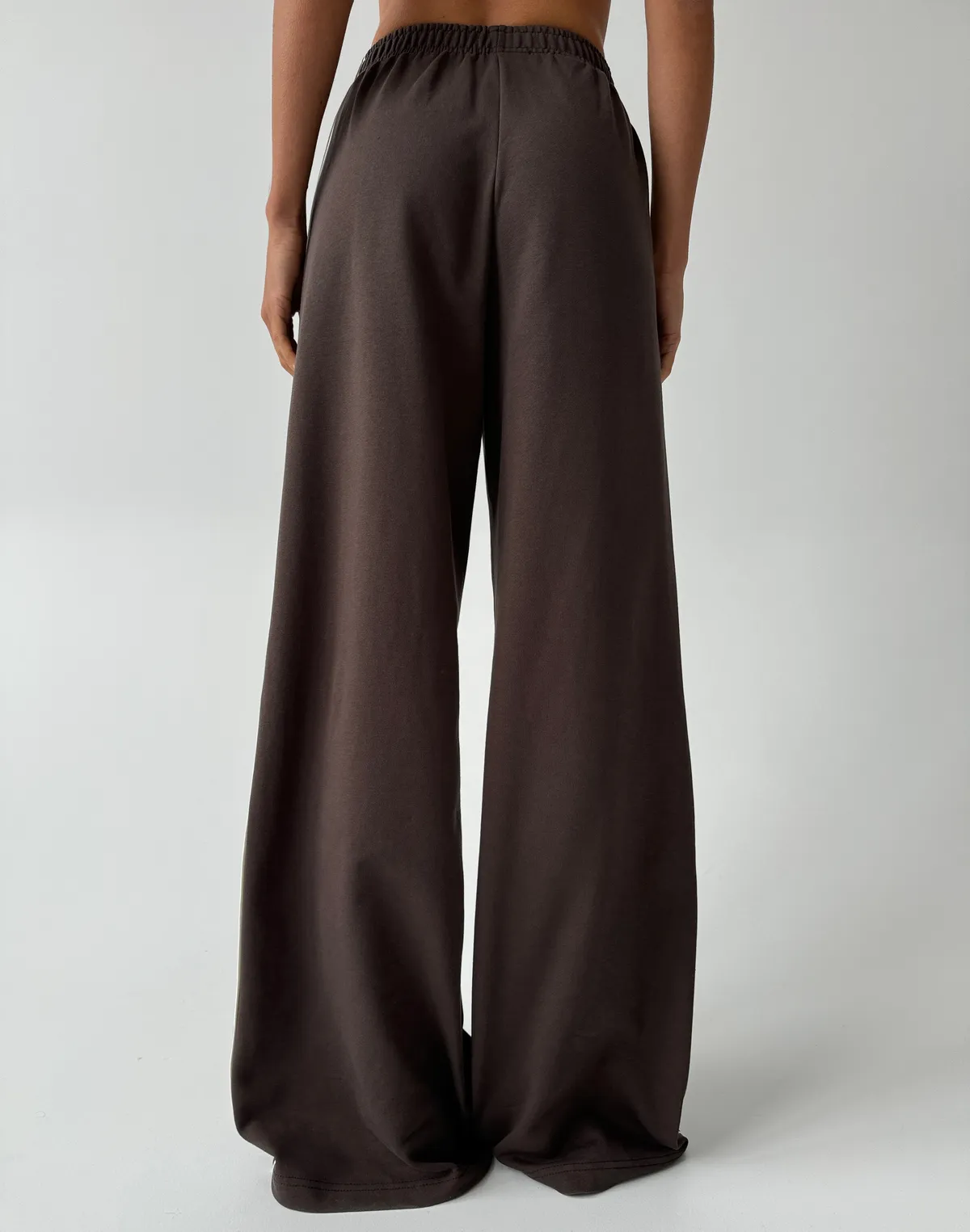 Штани весняні жіночі з кантом, шоколад - Фото 2