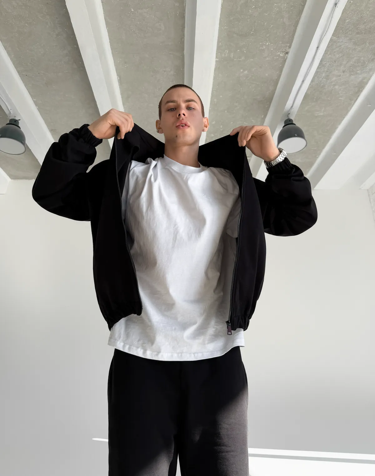 Кофта чоловіча весняна на блискавці, чорна - Фото 6