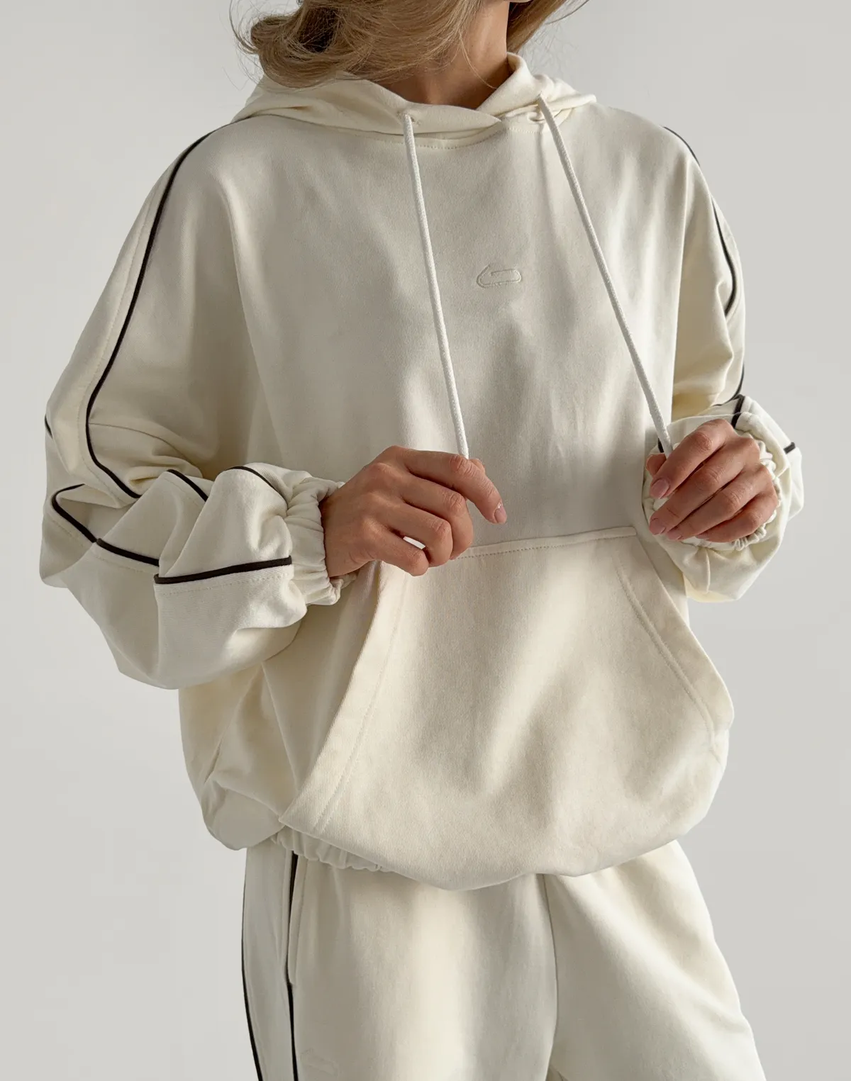 Худі весняний з кантом жіночий, екрю - Фото 1