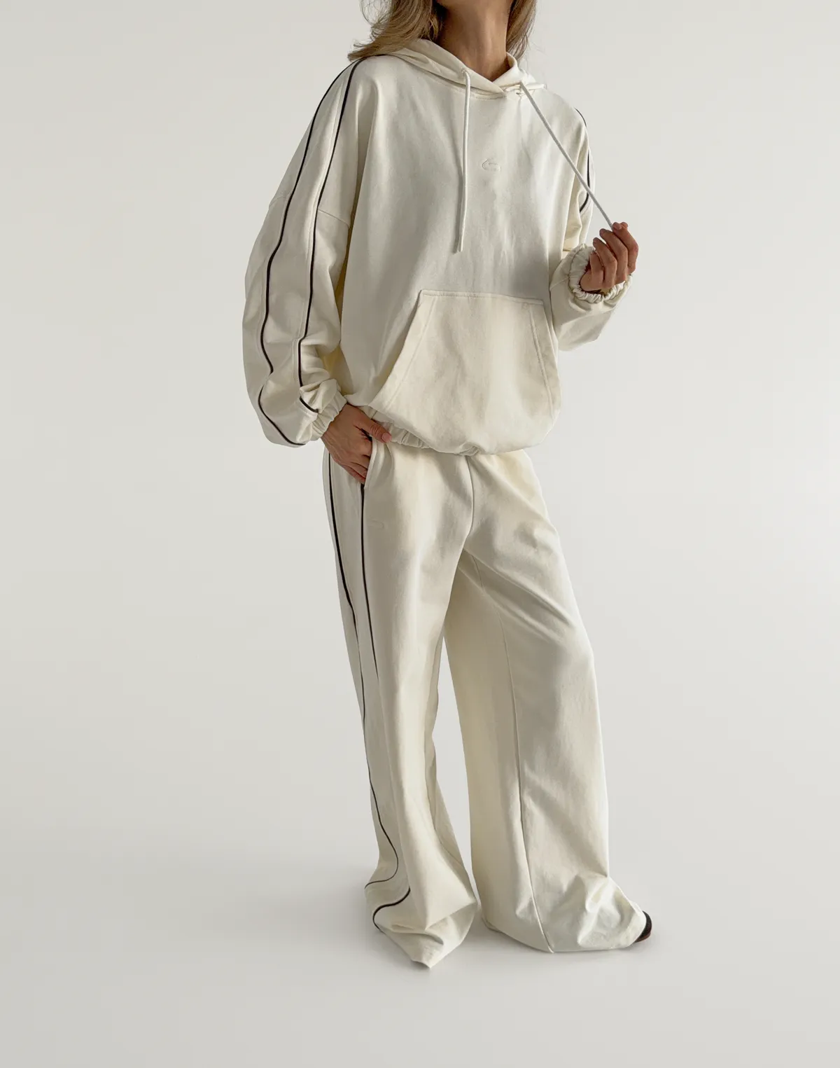 Комплект весняний з кантом худі та штани, екрю - Фото 1