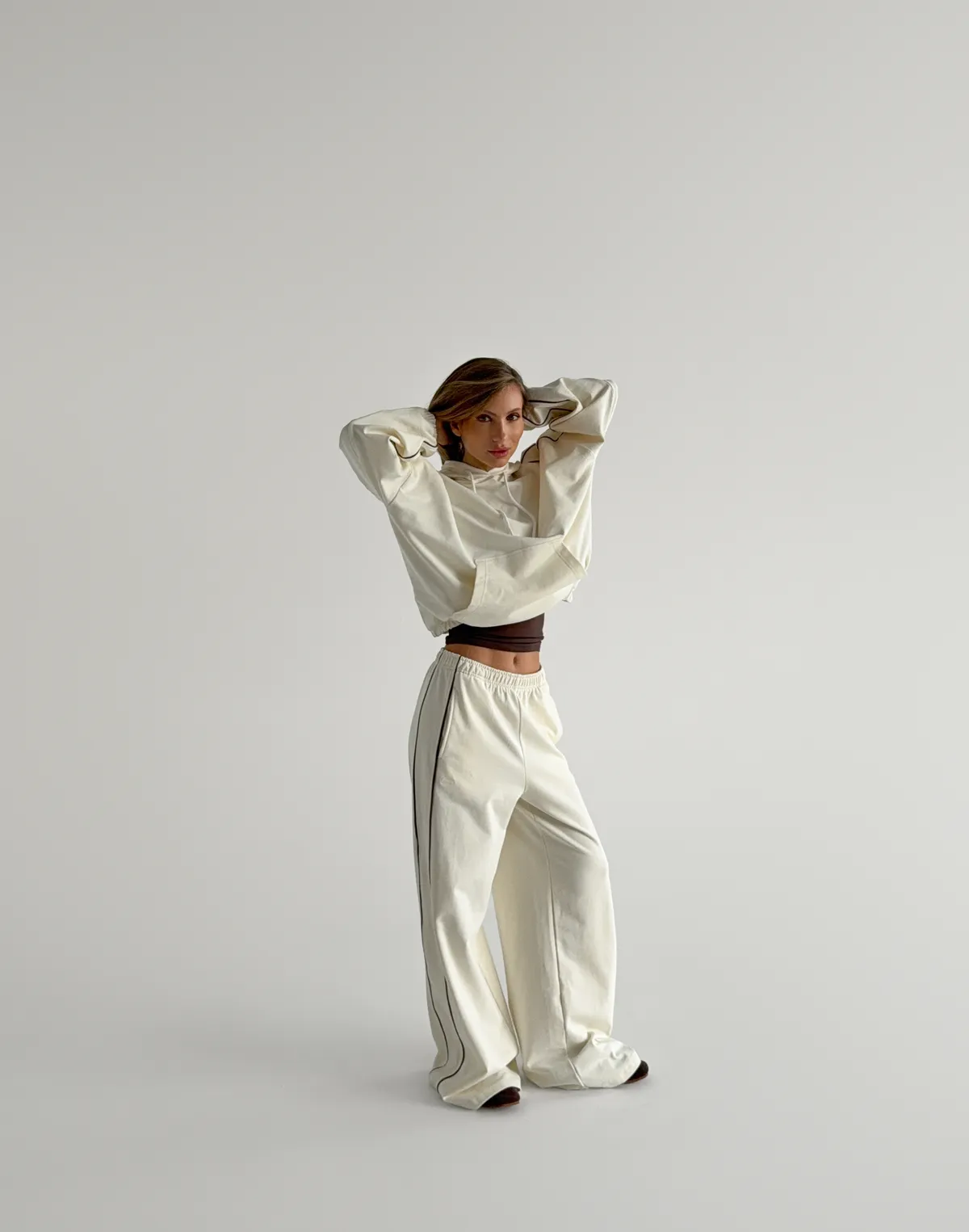 Штани весняні жіночі з кантом, екрю - Фото 8