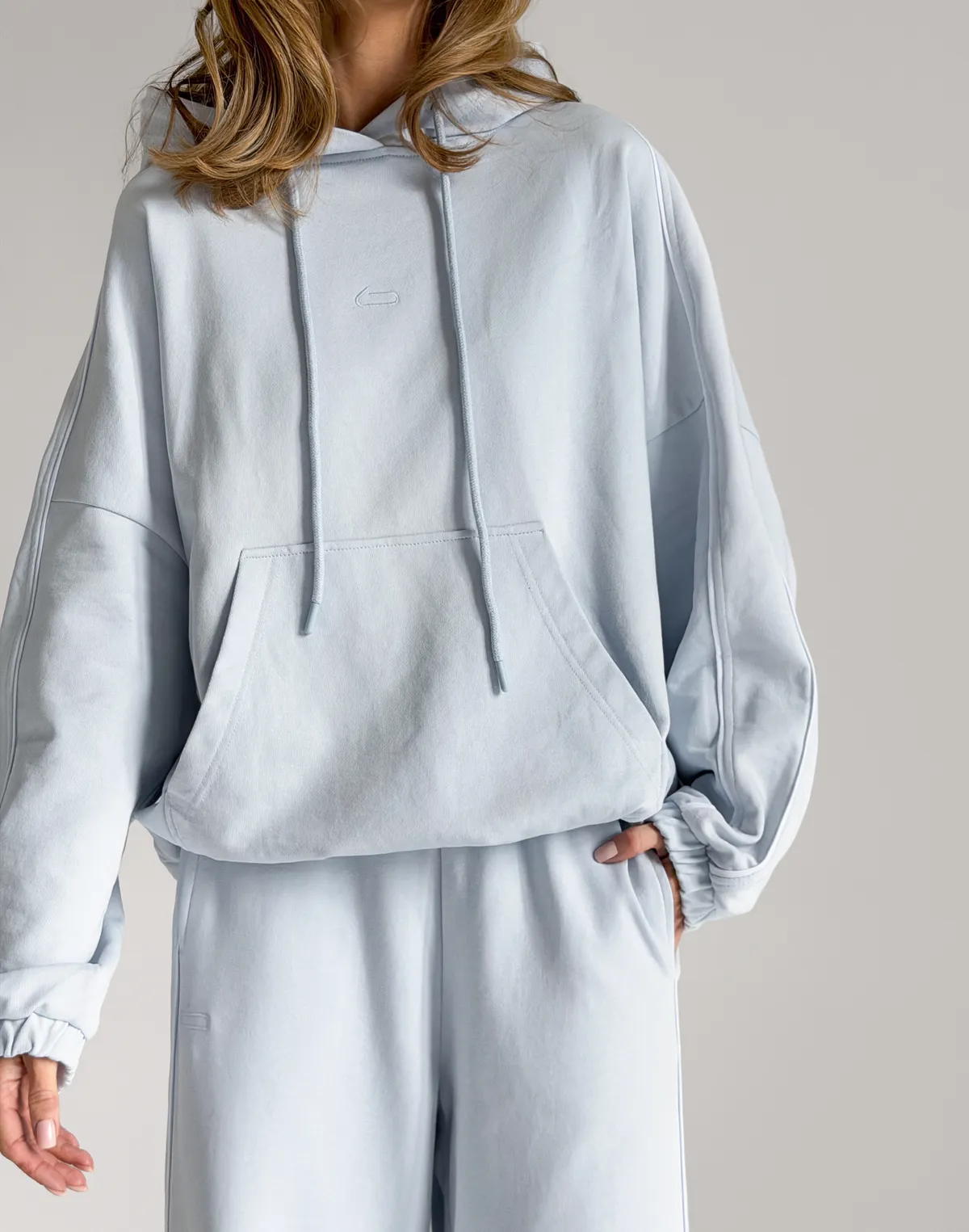 Худі весняний з кантом жіночий, блакитний - Фото 1