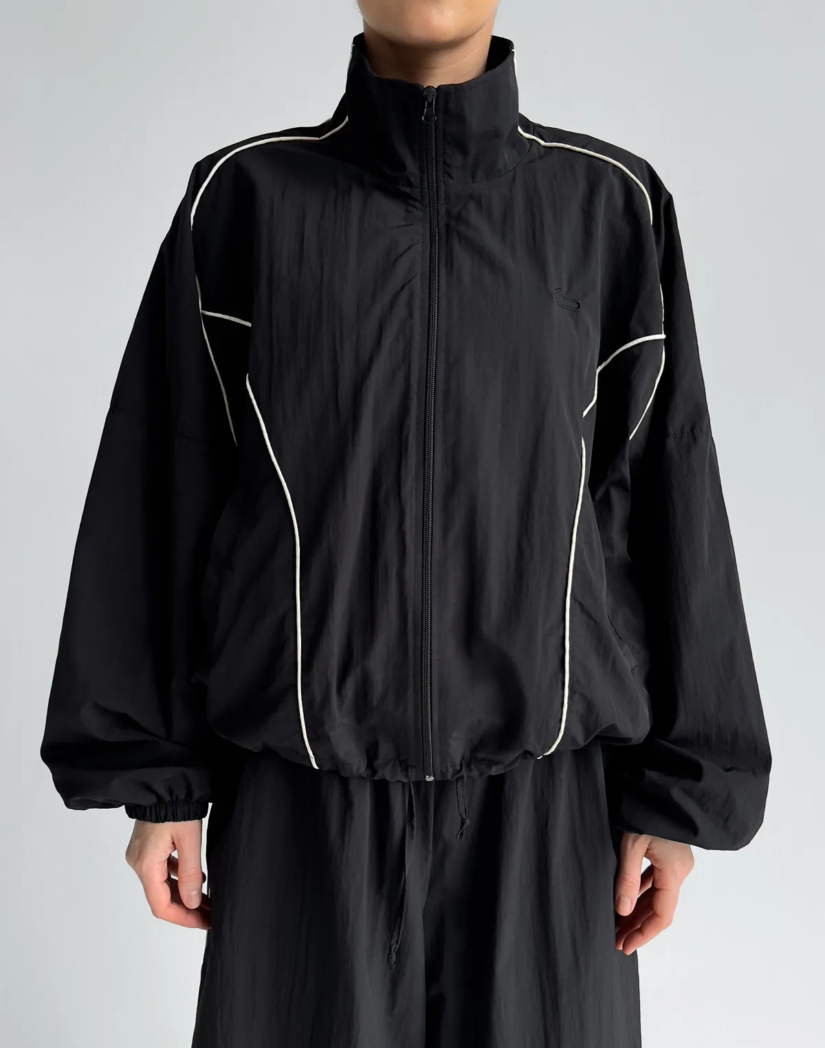 Зіпер з плащової тканини з кантом, чорний - Фото 5