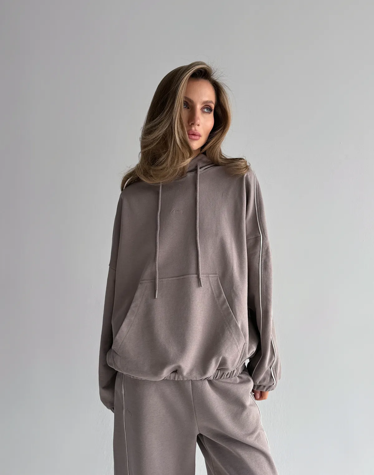 Худі весняний з кантом жіночий, світло-кавовий - Фото 6