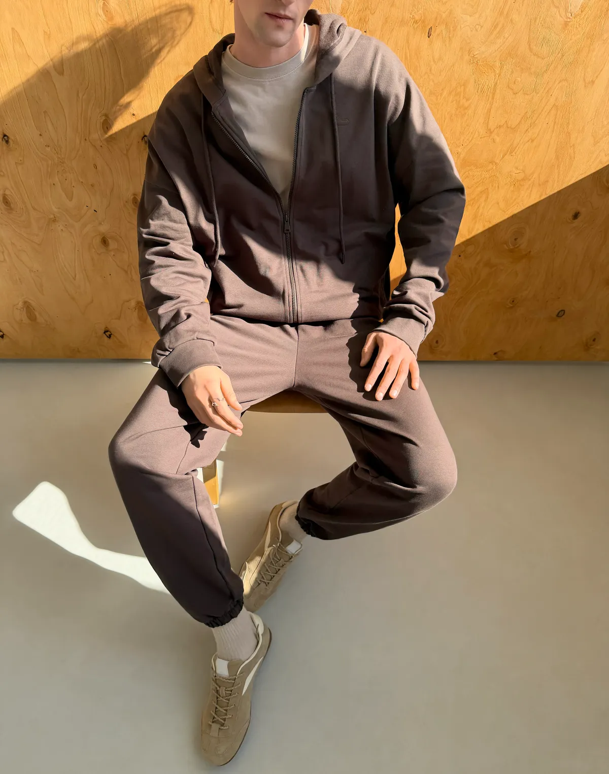 Комплект чоловічій весняний зіпер з капюшоном та джогери базові, шоколад - Фото 6