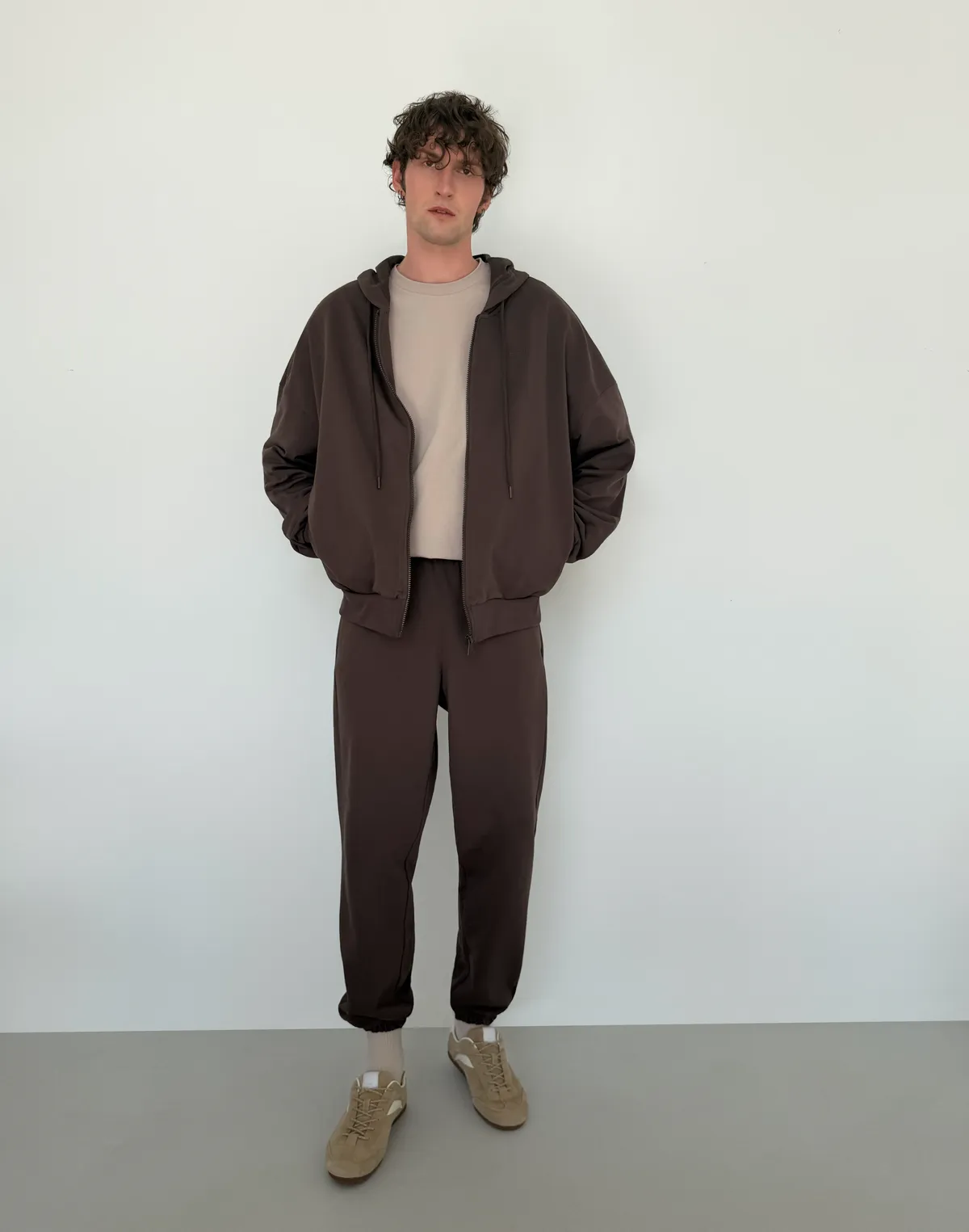 Комплект чоловічій весняний зіпер з капюшоном та джогери базові, шоколад - Фото 1