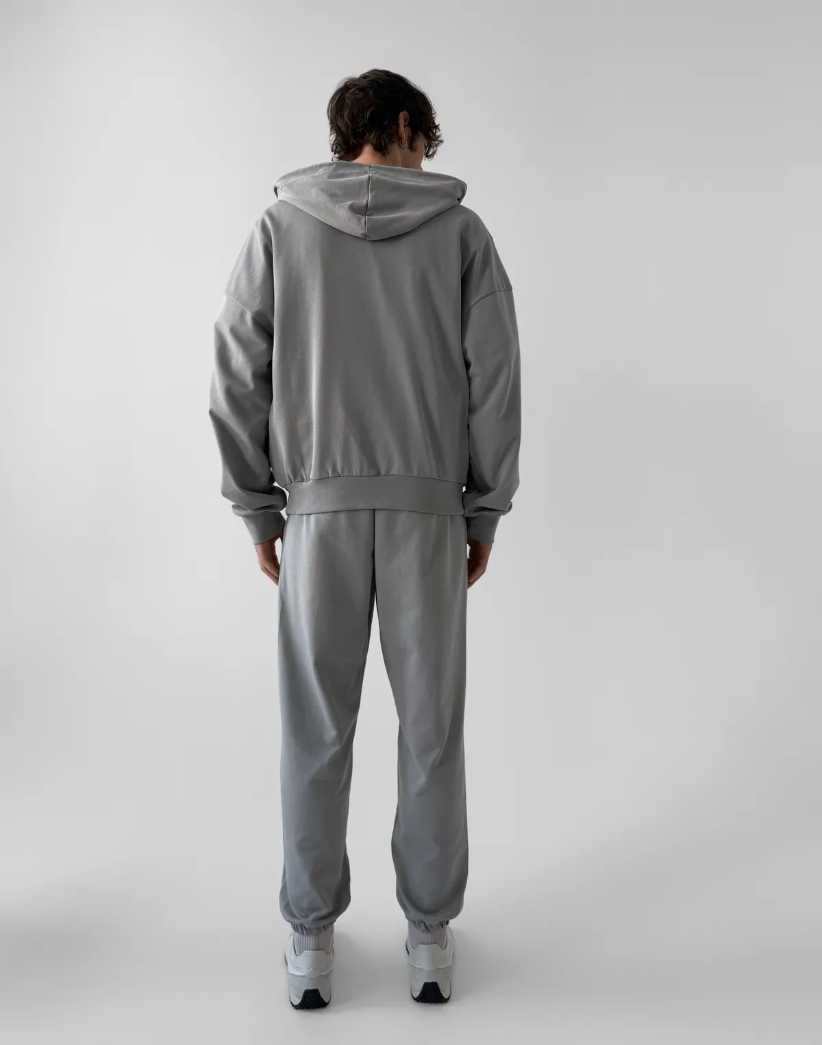 Комплект чоловічій весняний зіпер з капюшоном та джогери базові, нейтральний сірий - Фото 2