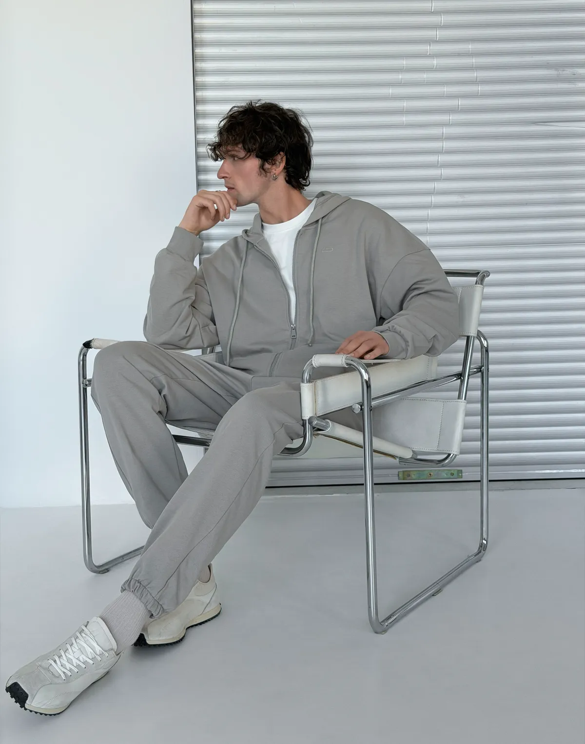 Комплект чоловічій весняний зіпер з капюшоном та джогери базові, нейтральний сірий - Фото 7