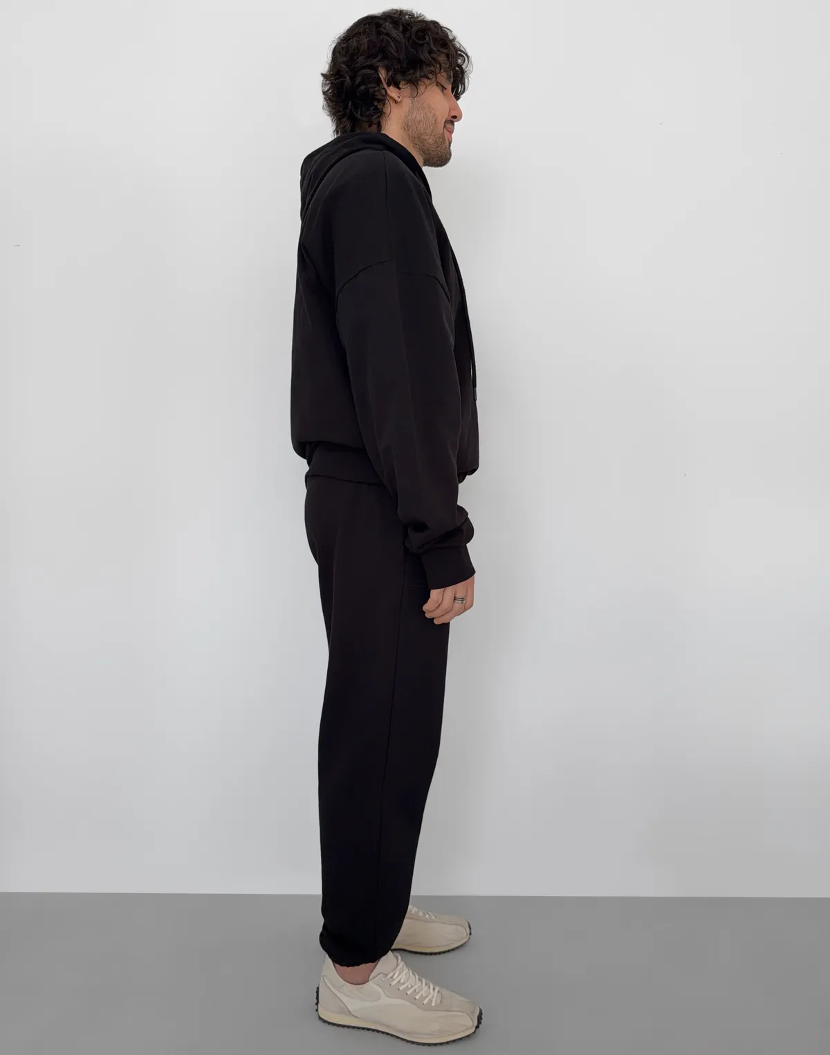 Комплект чоловічій весняний зіпер з капюшоном та джогери базові, чорні - Фото 5