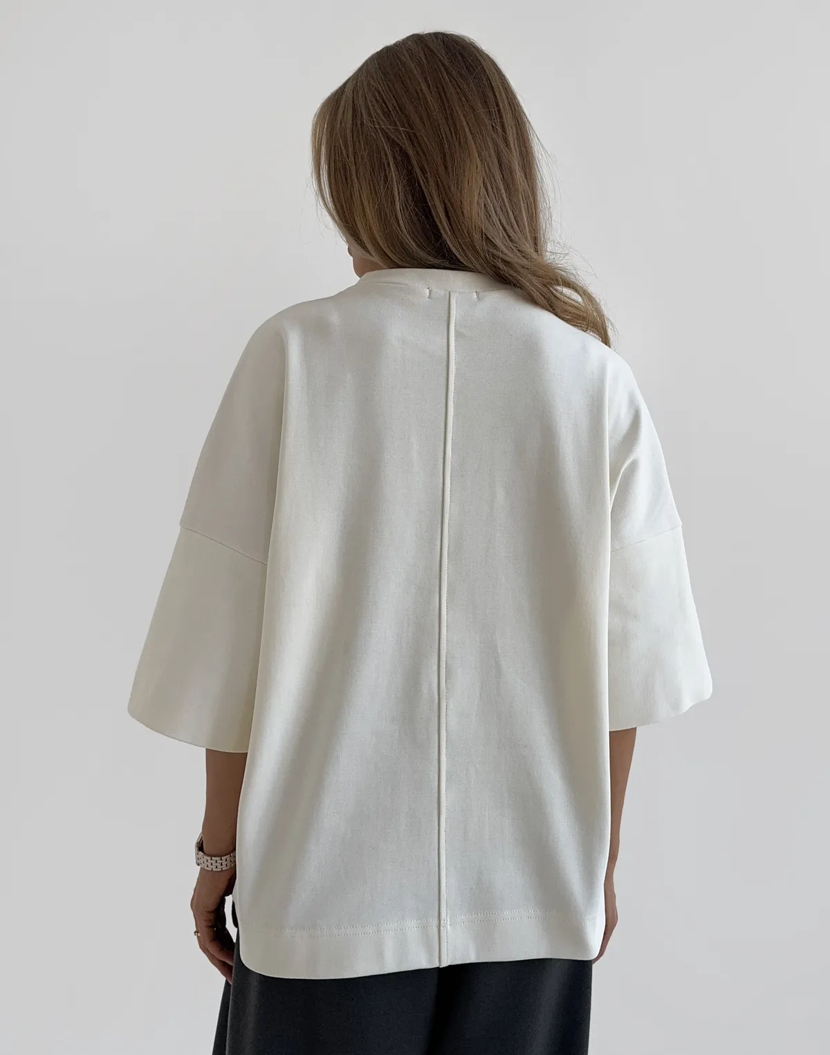 Футболка у рубчик з подовженим рукавом оверсайз, екрю - Фото 2