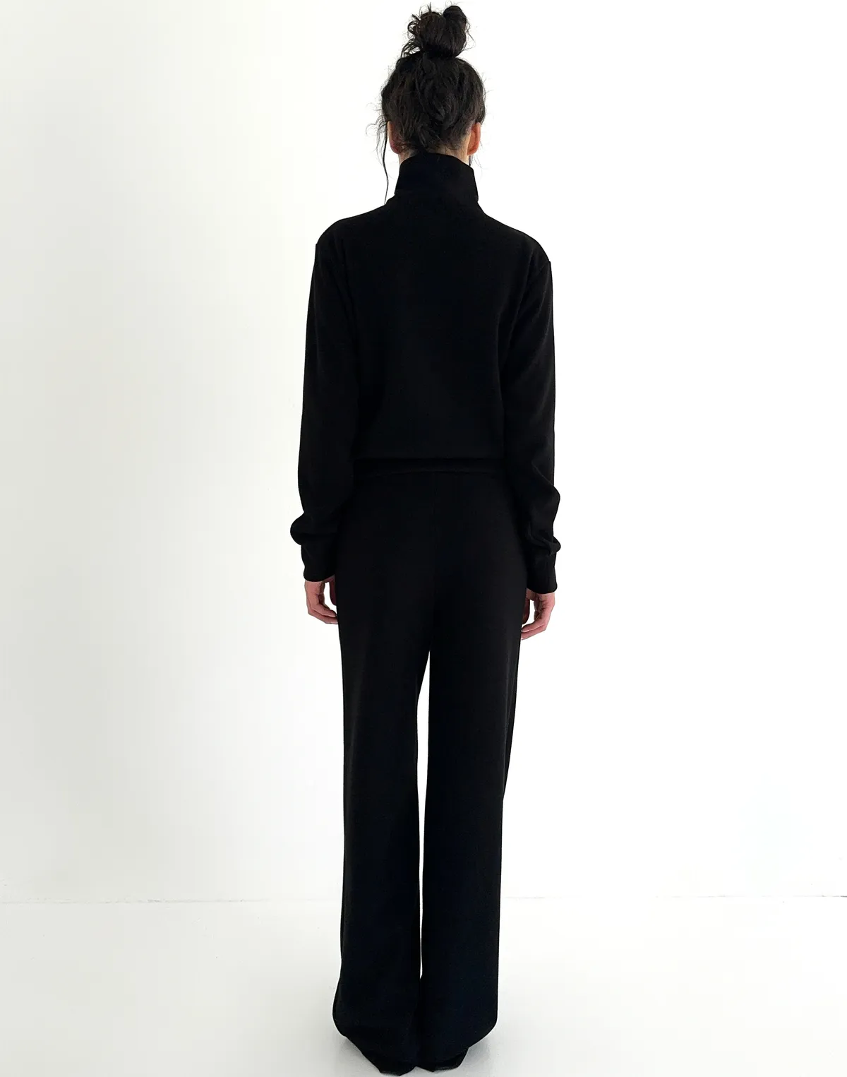 Зіпер приталений з текстурованої тканини у рубчик, чорний - Фото 2