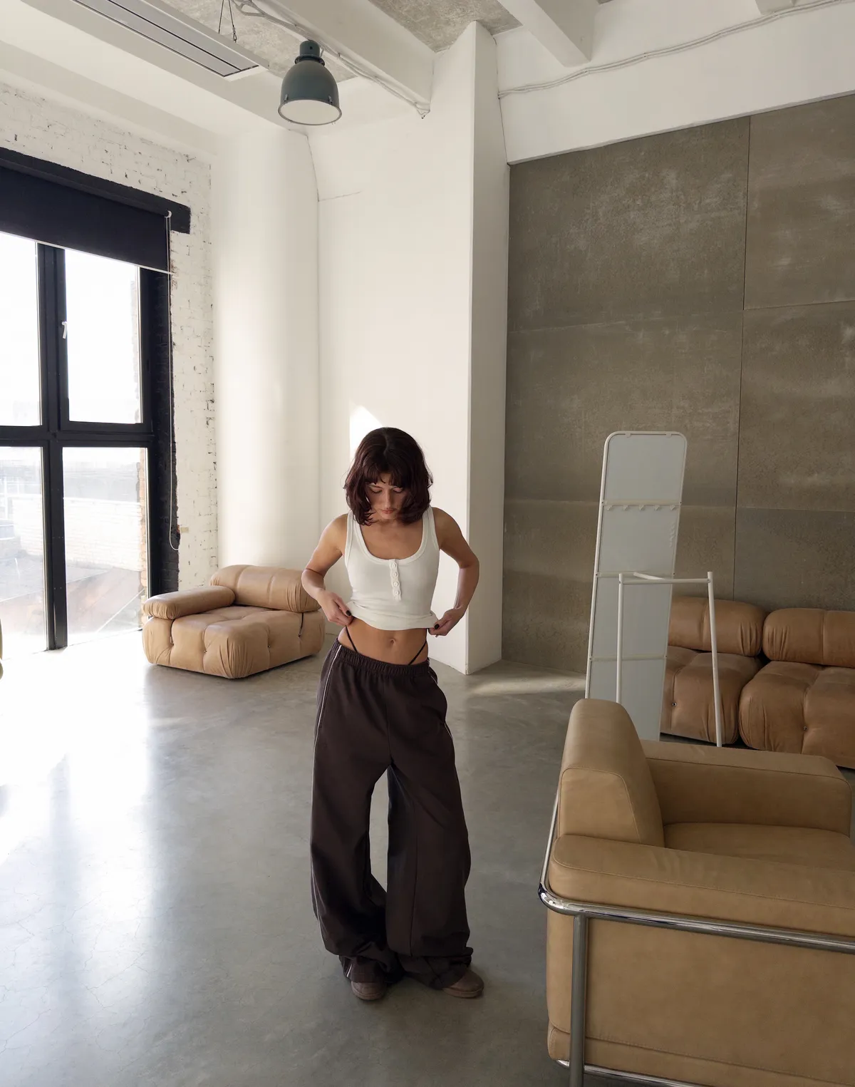 Майка жіноча по фігурі бавовняна з ґудзиками, шампань - Фото 7