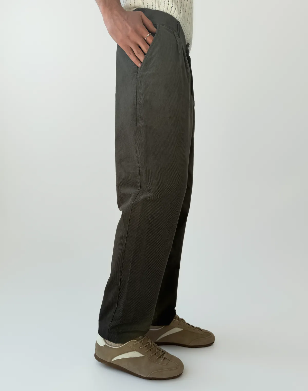 Базові чоловічі брюки вельветові, асфальт - Фото 5