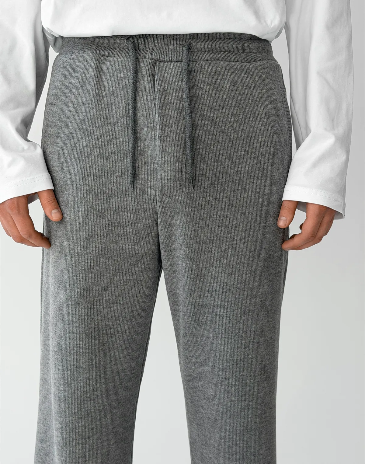 Штани спортивні чоловічі з текстурованої тканини у рубчик, сірі - Фото 6