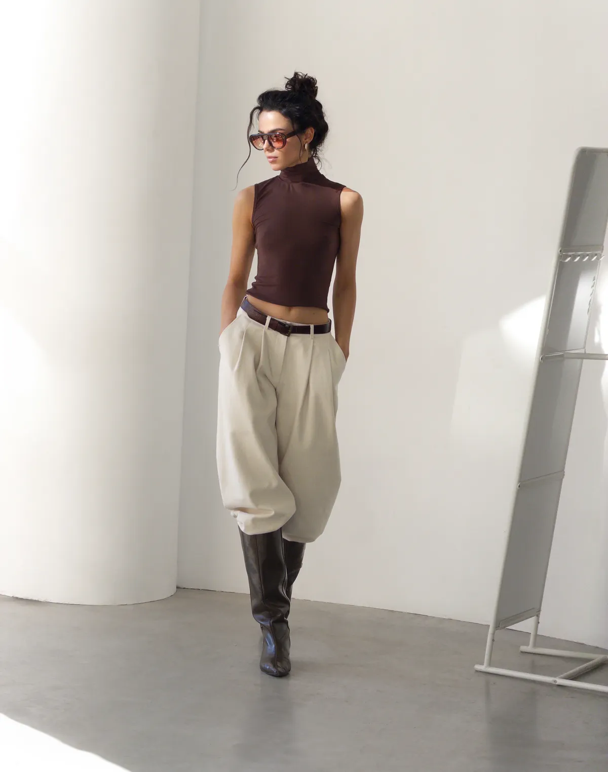 Майка під горло з кашеміром у складі, шоколадна - Фото 7