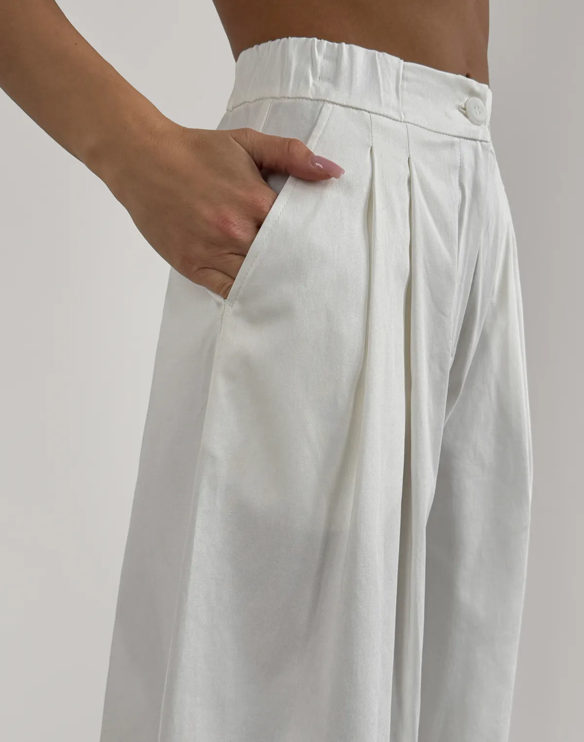 Штани котонові карго жіночі вільного крою, молочні - Фото 4