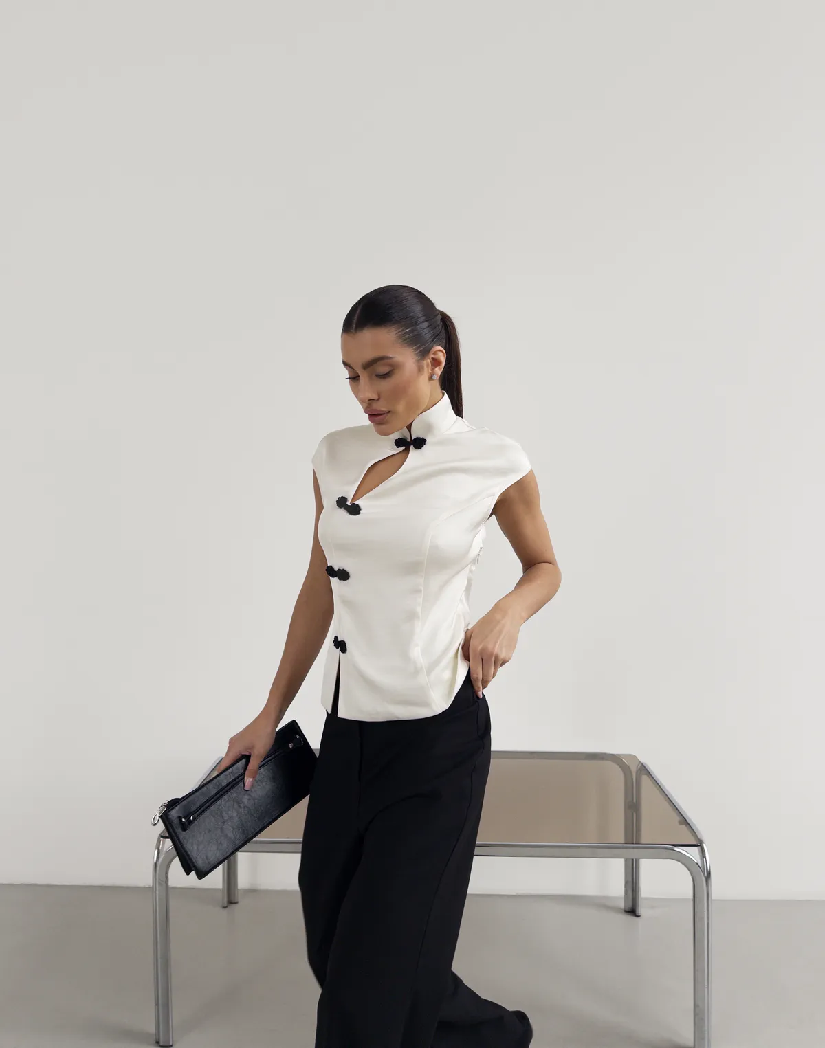 Топ-блуза в азійскому стилі сатиновий, молочний - Фото 4